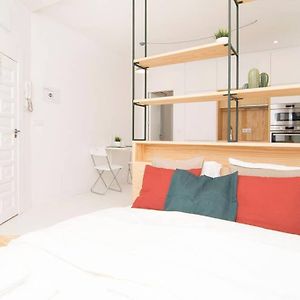 Studio met een King Size Bed